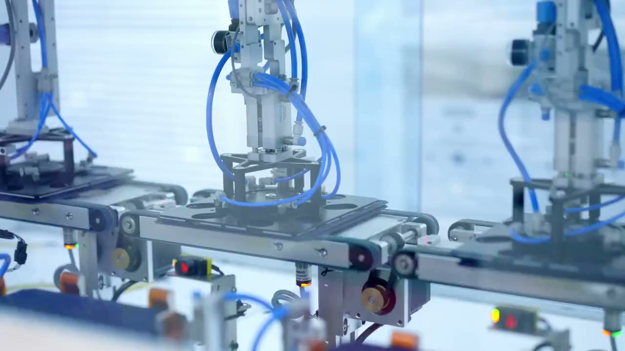 Linia produkcji płyt kompozytowych z odpadów poprodukcyjnych